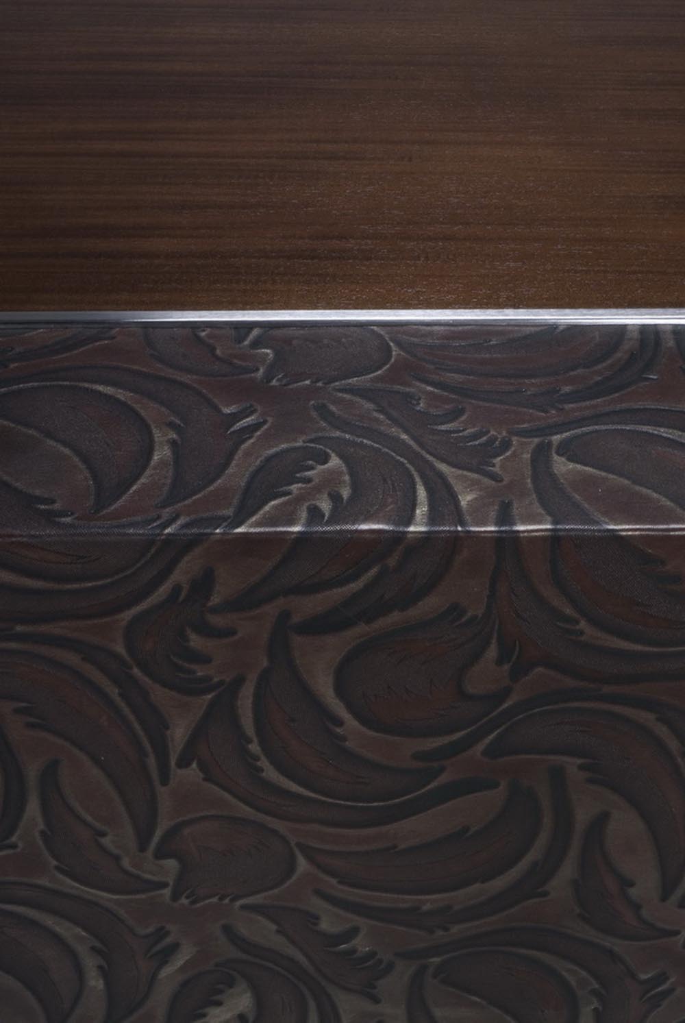 Townsend Leather's Expressions Cowhide Clove Spice Plume