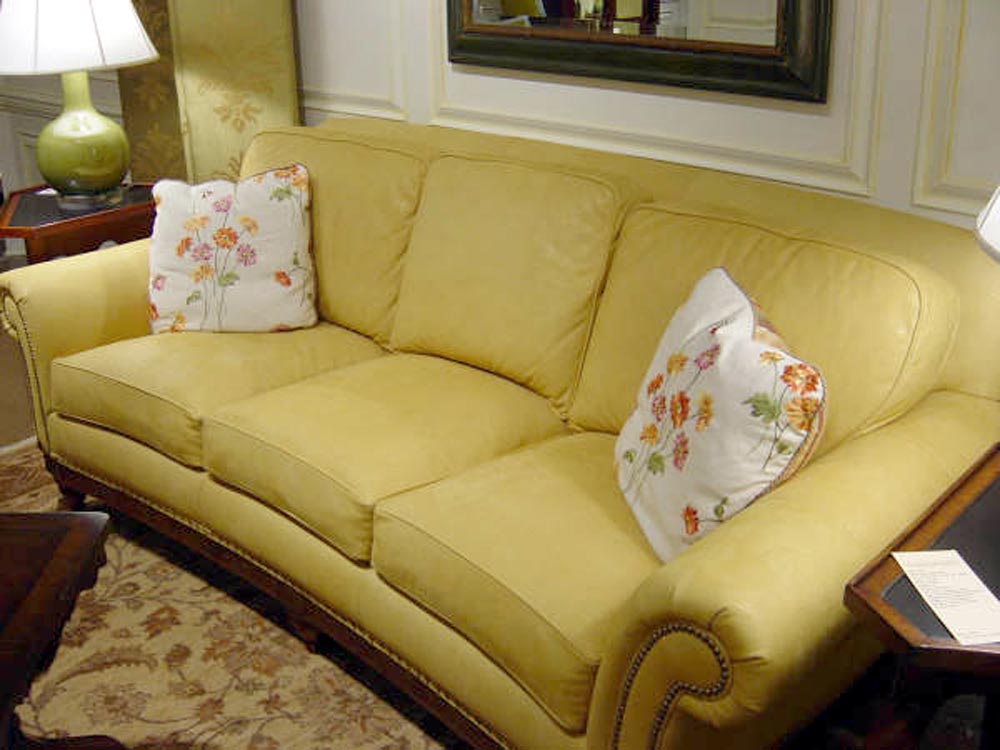 Townsend Leather's Leather Essentials Yellow Goldenrod New China