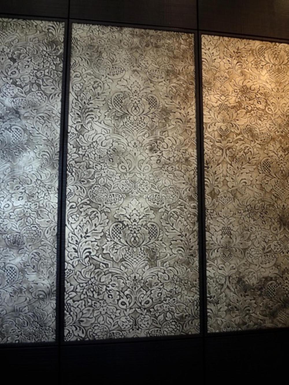 Townsend Leather's Razzle Dazzle Silver La Scala Damask