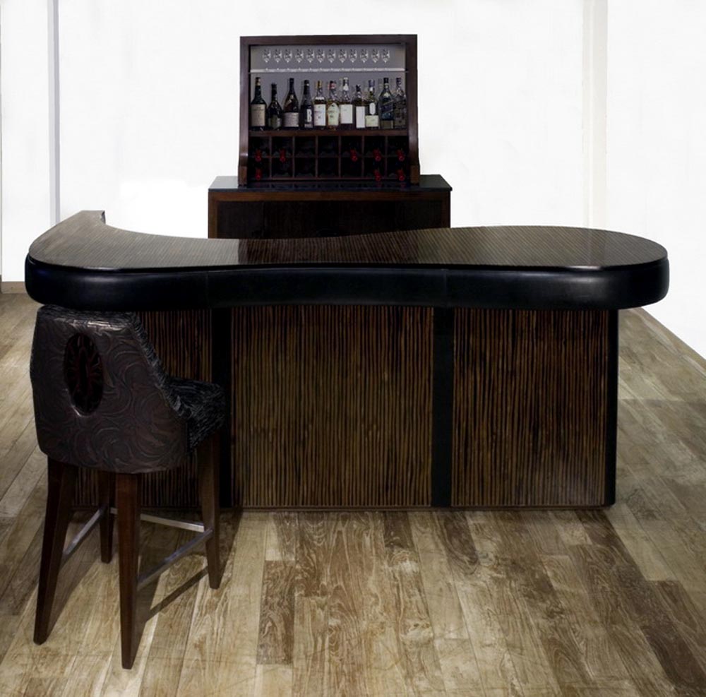 Townsend Leather's Vintage Engraved Metallic Burgundy Plume