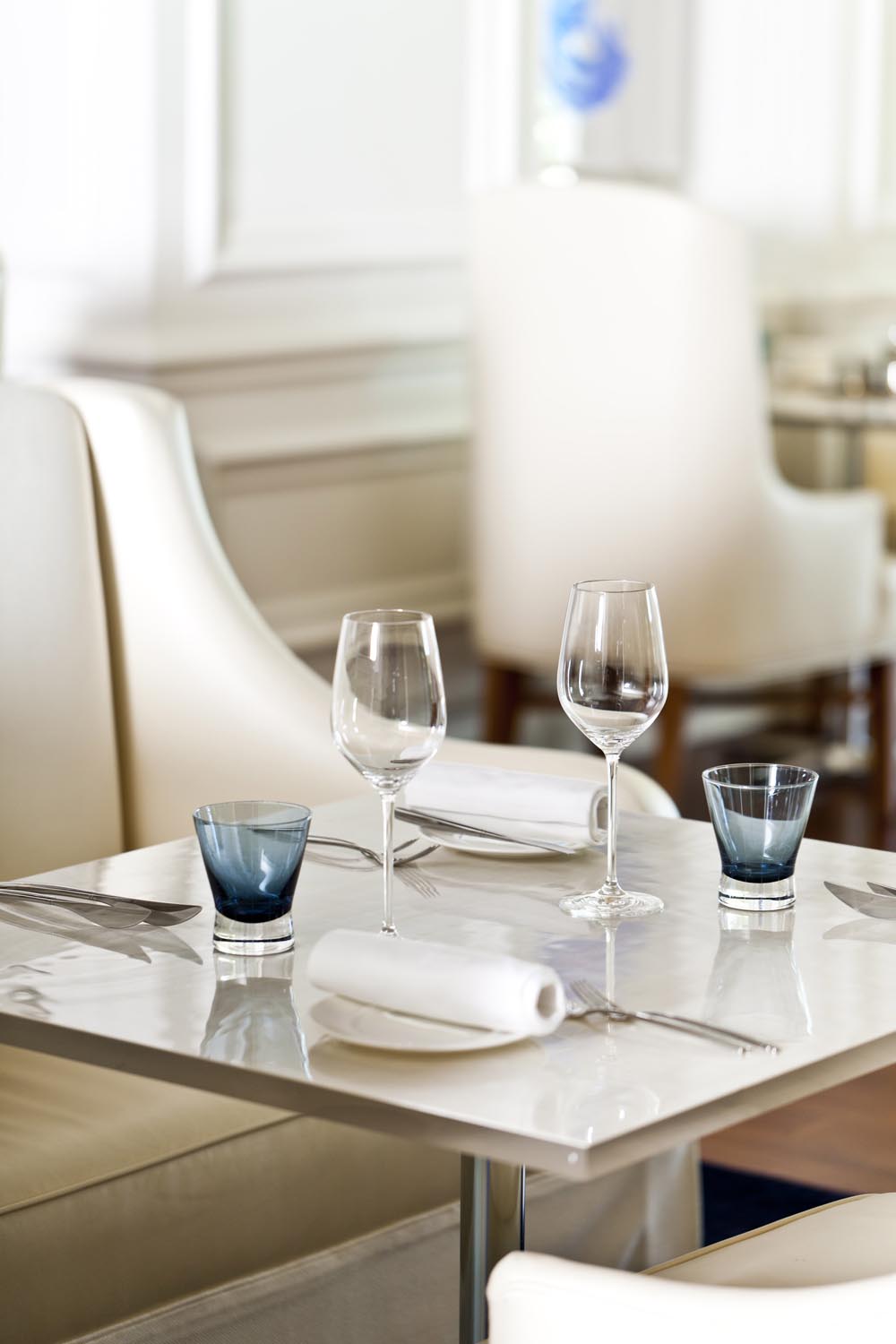 Townsend Leather's Classic Cowhide Warm White