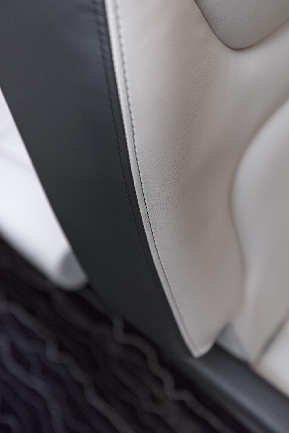 Townsend Leather's Classic Cowhide Smoulder