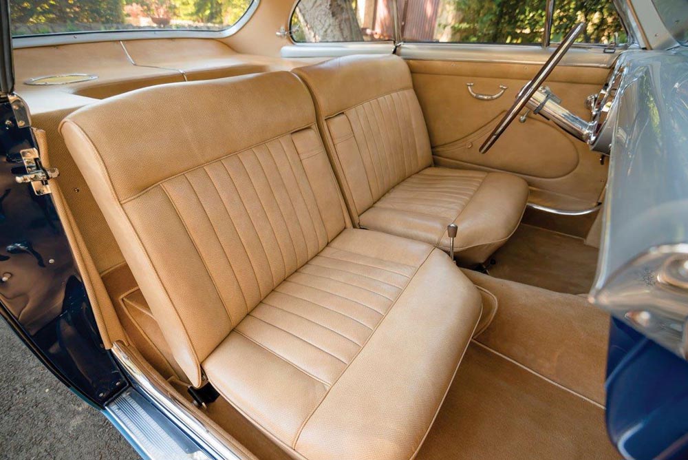 Townsend Leather's Crossroads Handiwork Cowhide Road Trip